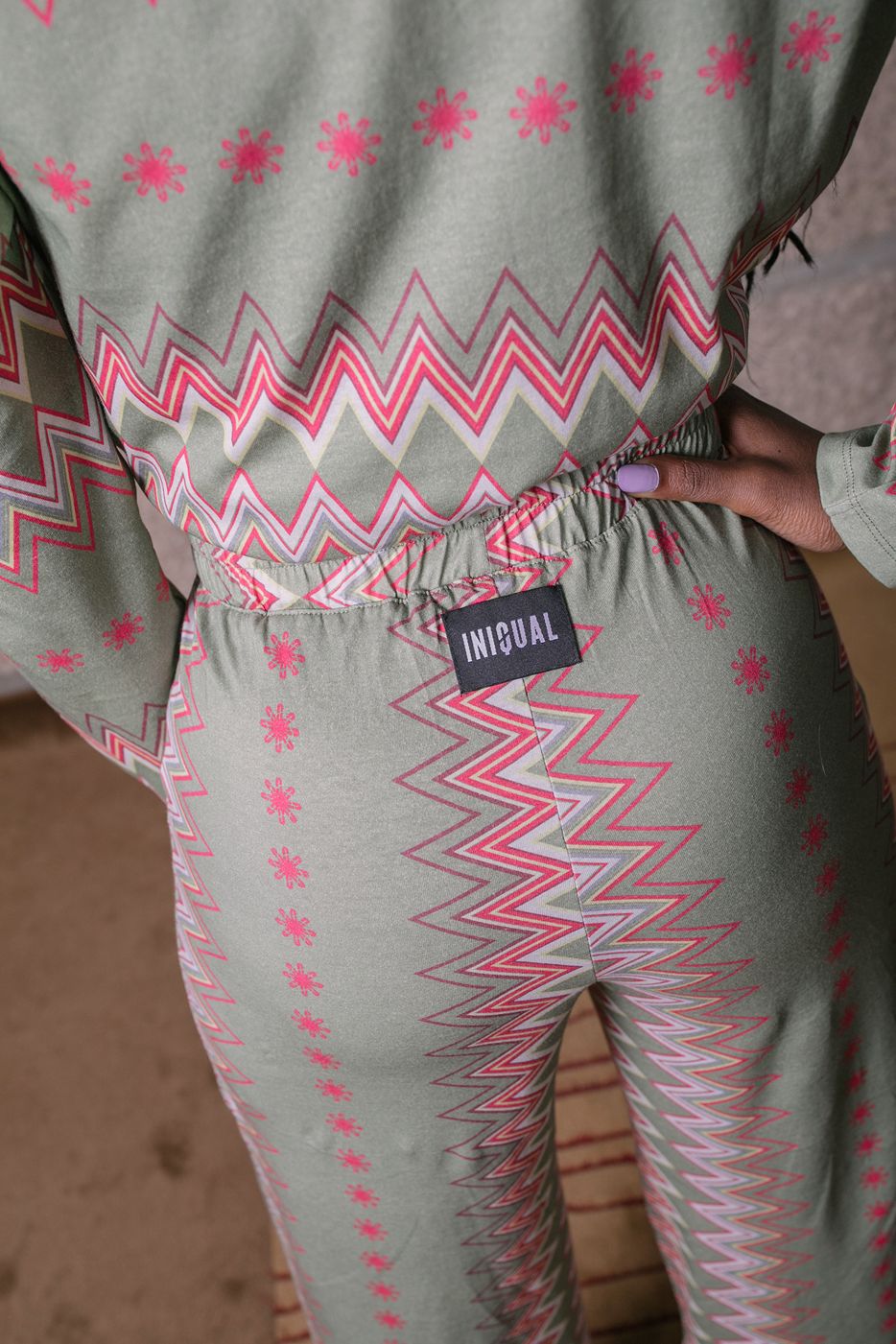 Unisex wide-leg cotton lounge pants with geometric print